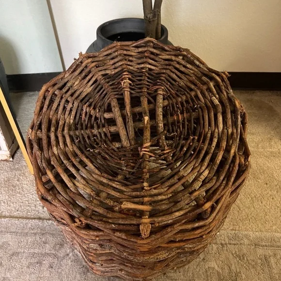 Vintage Basket Extra Large Handmade Rustic Style Basket - Picture 3 of 5